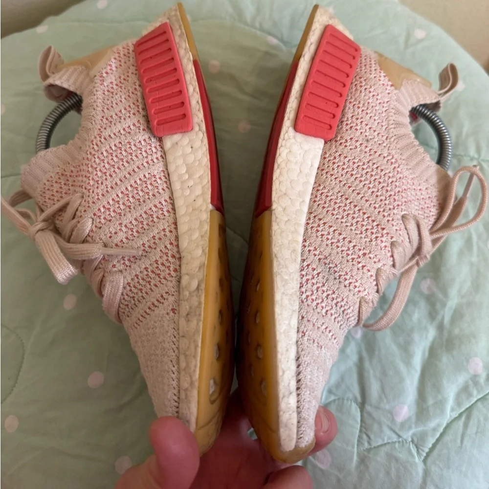 Adidas NMD_R1 STLT Primeknit 'Linen' CQ2030 Women’s Size 6.5